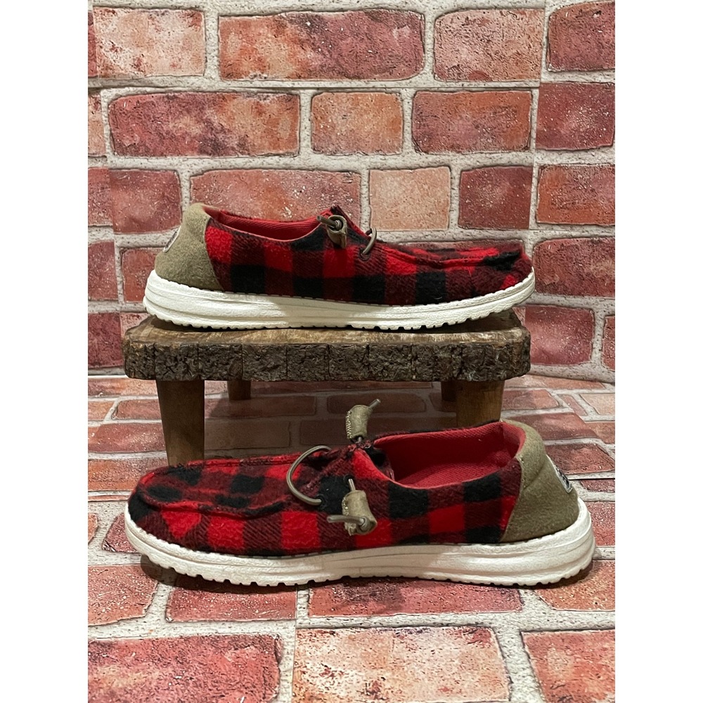 Hey Dude Wendy Buffalo Plaid Red Black Slip On Loafers Shoes Womens 7 40617-643